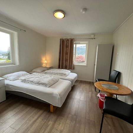 Andalsnes Gustehouse Apartment Екстериор снимка